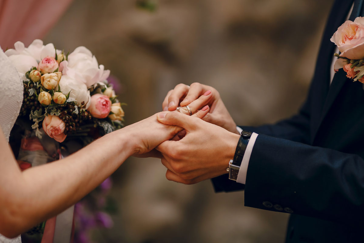 八字不合在一起结婚会有影响吗？